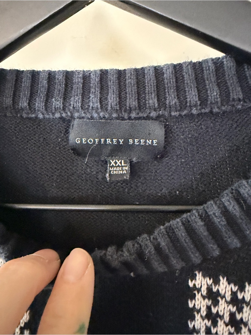 Geoffrey Beene Men's Checkerboard Crewneck Sweater - Black & Gray 100% cotton - Picture 3 of 5